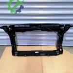 Volkswagen Golf Radyatör Traversi 5H0805588J Sökme Çıkma