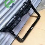 Volkswagen Golf Radyatör Traversi 5H0805588J Sökme Çıkma