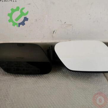 Volkswagen Golf Depo Kapağı 5H0809857 çıkma parça