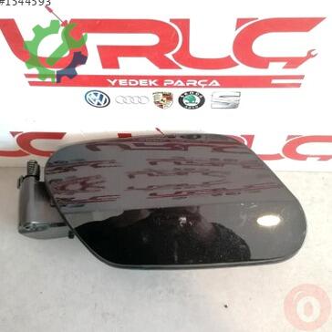Volkswagen Golf Depo Kapağı 5H0809857 çıkma parça
