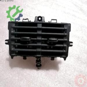 Çıkma Volkswagen Golf Havalandırma Izgaraları 5H0819203