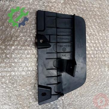 Volkswagen Golf Ön Tampon 5H0854858A çıkma parça