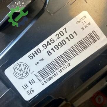 Volkswagen Golf Stop 5H0945207 çıkma parça
