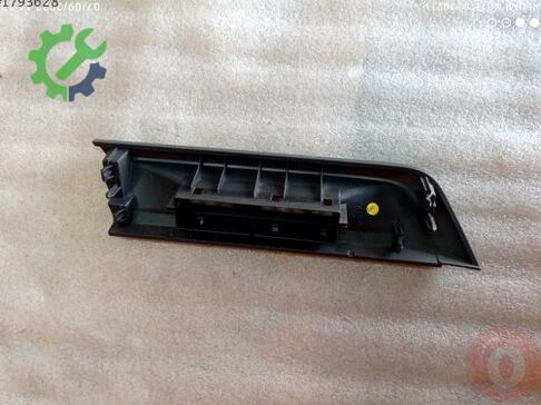 Volkswagen Golf Orta Konsol 5H1863099 çıkma parça