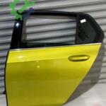 Volkswagen Golf 2020-2022 Çıkma Kapı 5H4833055E