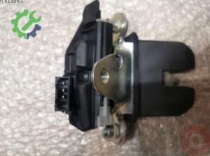 Skoda Fabia 2022 Çıkma Bagaj 5J0827501D