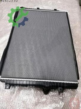 Volkswagen Caddy Motor Su Radyatörü 5K0121251Q çıkma parça