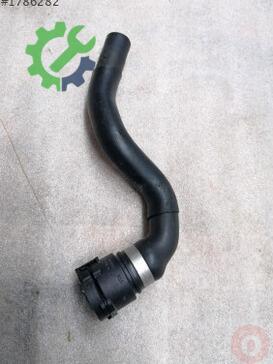 Volkswagen Caddy Intercooler 5K0122101N çıkma parça