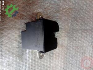 Volkswagen Golf Orijinal Çıkma Bagaj 5K0827505A