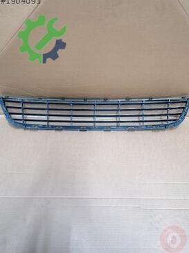 Volkswagen Golf Tampon Izgarası 5K0853677 çıkma parça
