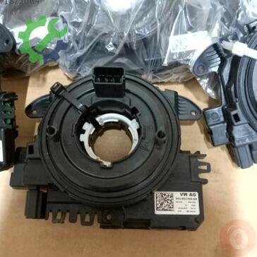 Volkswagen Jetta Airbag Sargısı 5K0953569AK çıkma parça