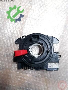 Skoda Octavia Airbag Sargısı 5K0953569AL çıkma parça