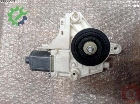 Volkswagen Golf Cam Motoru 5K0959701H çıkma parça