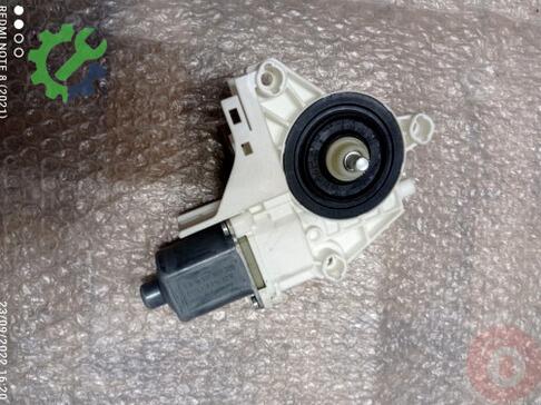 Volkswagen Golf Cam Motoru 5K0959701H çıkma parça