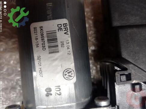 Volkswagen Golf Far Motoru 5K0959703D çıkma parça