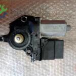 Çıkma Volkswagen Golf Cam Motoru 5K0959703E