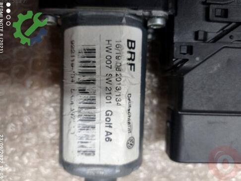 Volkswagen Golf Cam Motoru 5K0959704D çıkma parça
