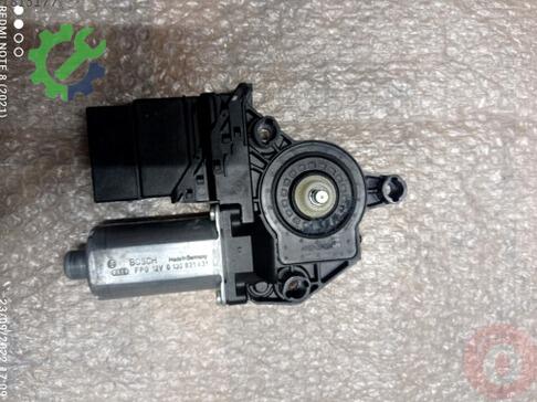Volkswagen Golf Cam Motoru 5K0959704D çıkma parça