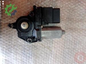 Volkswagen Golf 2022 Cam Motoru Çıkma - 5K0959704E