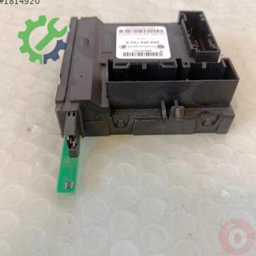 Volkswagen Caddy Regulatör 5K0959792A çıkma parça