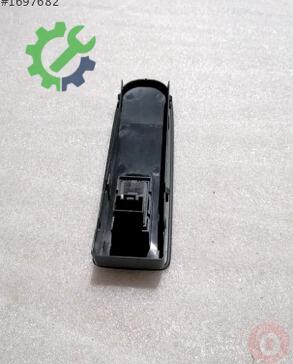 Volkswagen Passat Cam 5K0959855 çıkma parça