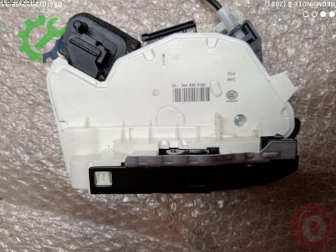 Volkswagen Golf Kapı Kilidi 5K4839016Q çıkma parça