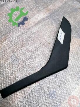 Volkswagen Golf Ön Tampon 5K4868040A çıkma parça