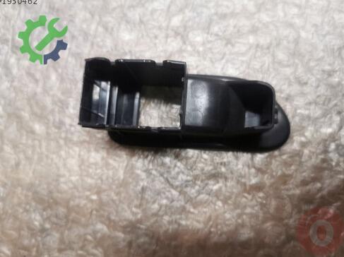 Volkswagen Golf Kapı Kilidi 5K4868345 çıkma parça