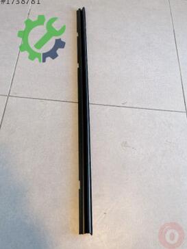 Volkswagen Golf 5M0837479A çıkma parça