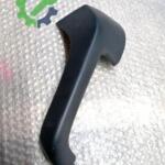 Volkswagen Golf Orijinal Çıkma Kapı Kolu 5M0868040A