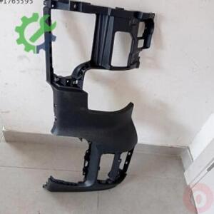 Volkswagen Golf Gösterge Çerçevesi 5M1857051P Sökme Çıkma