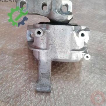 Audi Q3 5N0199262F çıkma parça