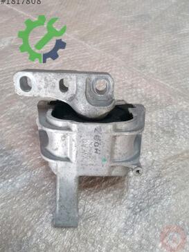 Audi Q3 5N0199262K çıkma parça