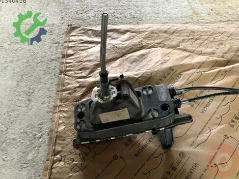 Volkswagen Tiguan Vites Mekanizması 5N0711049G çıkma parça