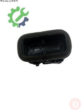 Volkswagen Tiguan Havalandırma Izgaraları 5N0819062B çıkma parça