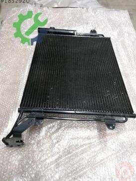 Volkswagen Tiguan Klima Radyatörü 5N0820411E çıkma parça