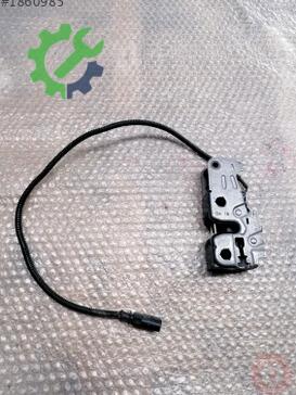Volkswagen Tiguan Kaput Kilidi 5N0823509B çıkma parça