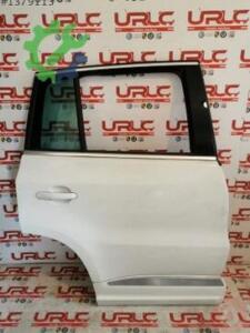 Volkswagen Tiguan Orijinal Çıkma Kapı 5N0833056A
