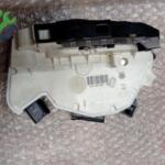 Volkswagen Tiguan Orijinal Çıkma Kapı Kilidi 5N0839015J