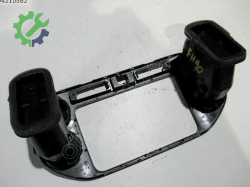 Volkswagen Tiguan Havalandırma Izgaraları 5N0858069J çıkma parça