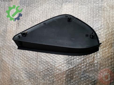 Volkswagen Tiguan Torpido 5N0858217B çıkma parça