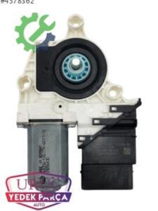 Çıkma Volkswagen Tiguan Cam Motoru 5N0959703F