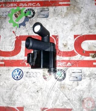 Volkswagen Caddy Devirdaim 5N0965561 çıkma parça