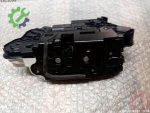 Volkswagen Tiguan Orijinal Çıkma Kapı Kilidi 5N1837015E