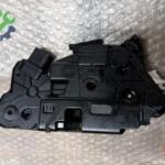 Volkswagen Tiguan Orijinal Çıkma Kapı Kilidi 5N1837015E