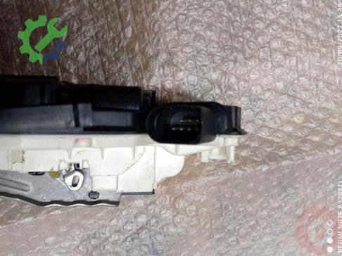 Volkswagen Tiguan Kapı Kilidi 5N1837015E çıkma parça