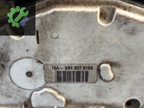 Volkswagen VW CC Sağ Ön Kapı Kilidi 5N1837016A çıkma parça