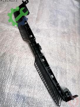 Volkswagen Tiguan Tampon Braketi 5NA805705H çıkma parça