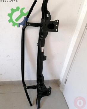 Volkswagen Tiguan Tampon Demiri 5NA807611 çıkma parça