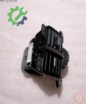 Volkswagen Tiguan Havalandırma Izgaraları 5NA819203 çıkma parça